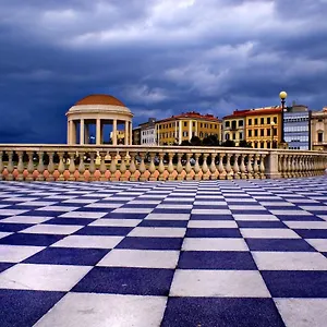 Appartamento Casa L' Aurora Viola, Livorno